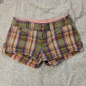 American Eagle (Size 2) Pink/Green Plaid Short Shorts